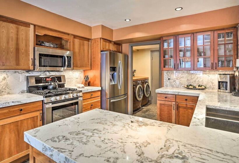 Modern Home W/ Patio: 3 Mi To Beaver Creek Resort!