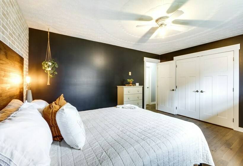 Updated Ohio Amish Country Vacation Rental!