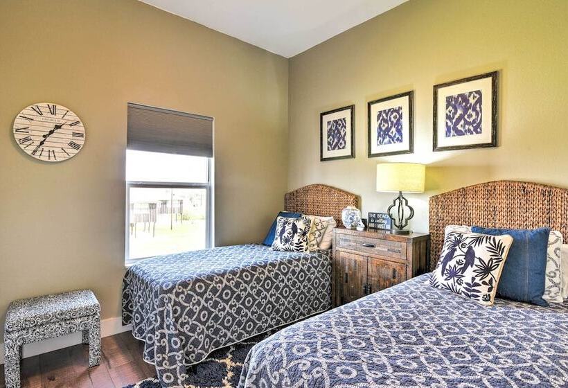 Waterfront Sargent House W/ Sparkling Pool!