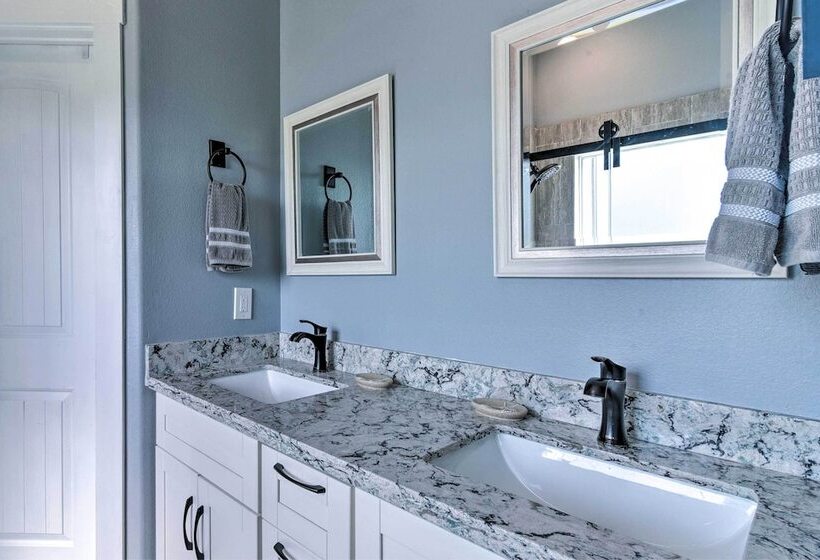 Waterfront Sargent House W/ Sparkling Pool!