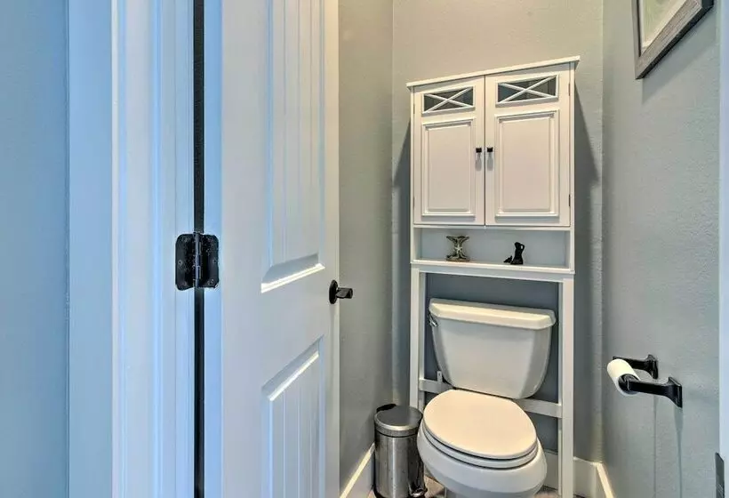 Waterfront Sargent House W/ Sparkling Pool!