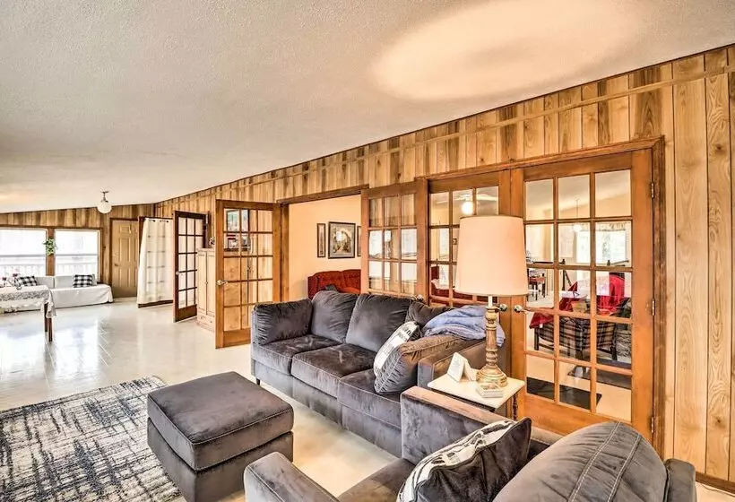 40 Acre Poplar Bluff Nature Lovers Paradise!