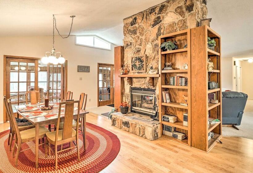 40 Acre Poplar Bluff Nature Lovers Paradise!