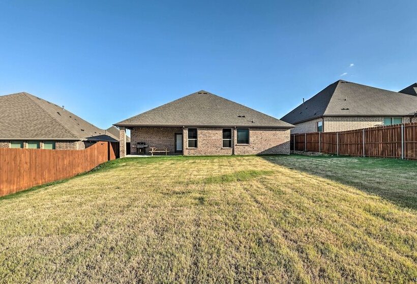 Aledo Home: Covered Patio & Yard, Near Fort Worth!