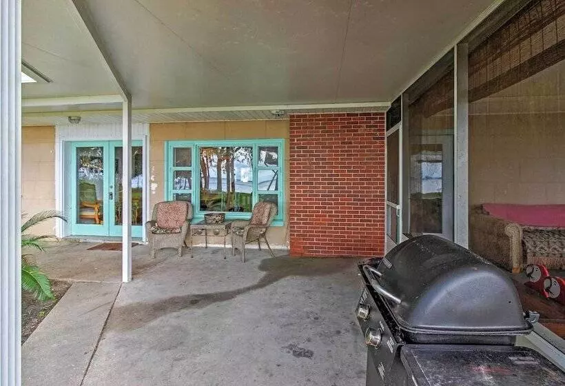 Bayfront Santa Rosa Escape Only 5 Miles To Beach!