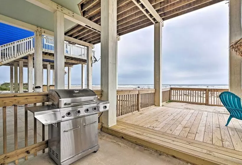 Beachfront Freeport Retreat: 16 Mi To Downtown!