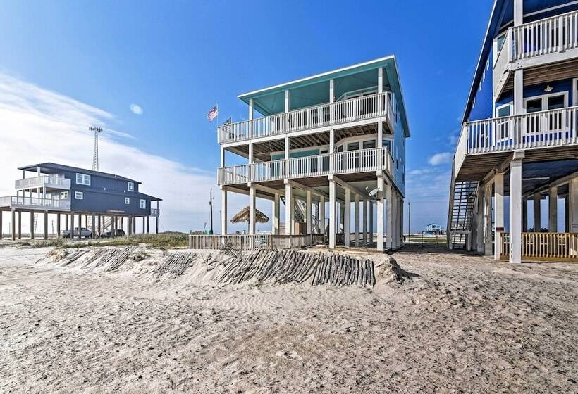 Beachfront Freeport Retreat: 16 Mi To Downtown!