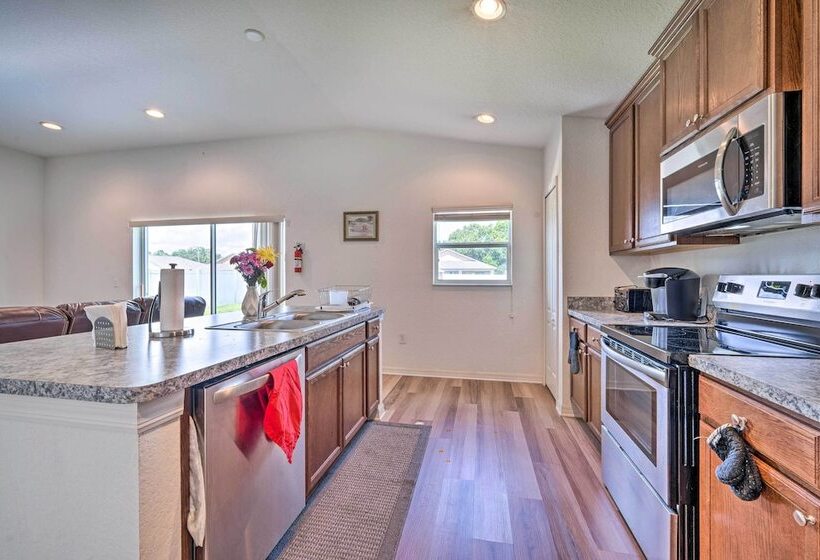 Bright Cypress Gardens Home Near Legoland!