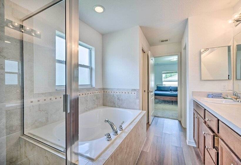 Bright Cypress Gardens Home Near Legoland!