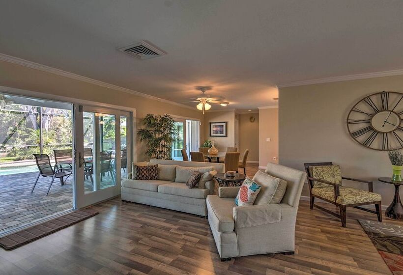 Canal Front Siesta Key Home: Heated Pool & Privacy