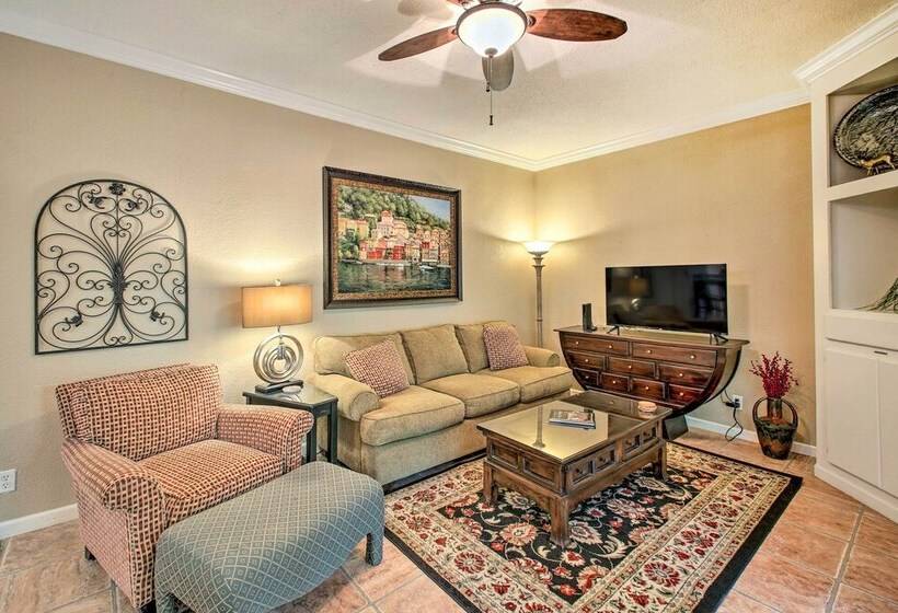 Sunroom & Yard: Charming Hot Springs Home!