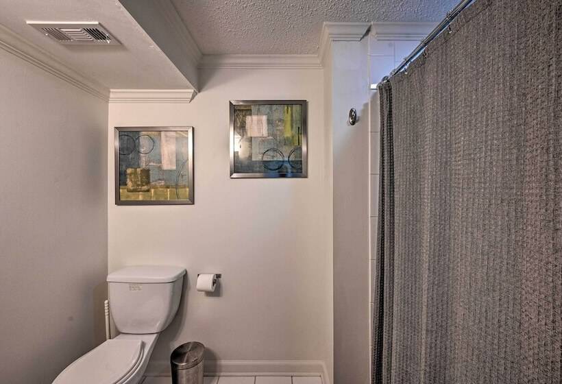 Chic House W/ Private Dock On Lake Hartwell!