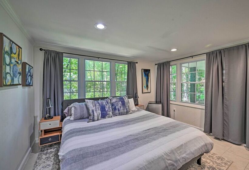 Chic House W/ Private Dock On Lake Hartwell!