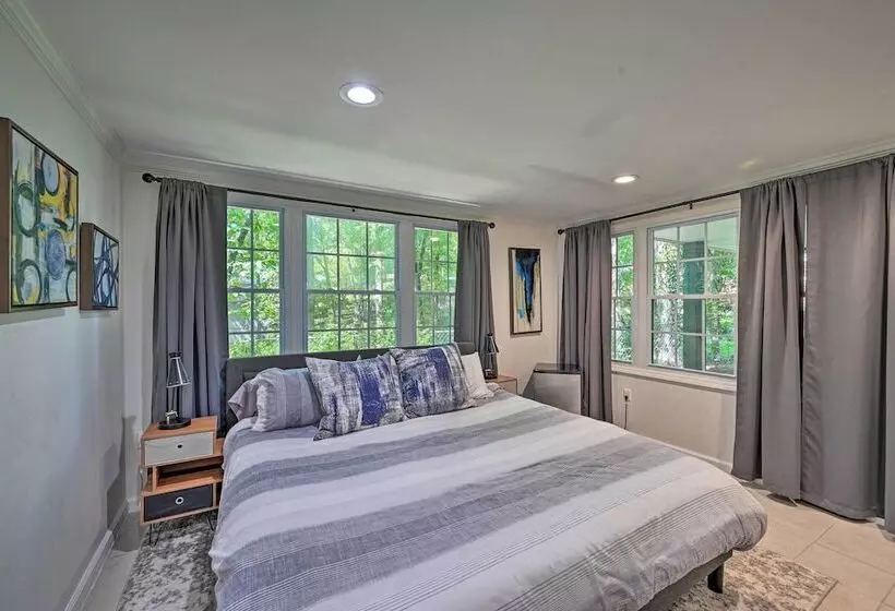 Chic House W/ Private Dock On Lake Hartwell!