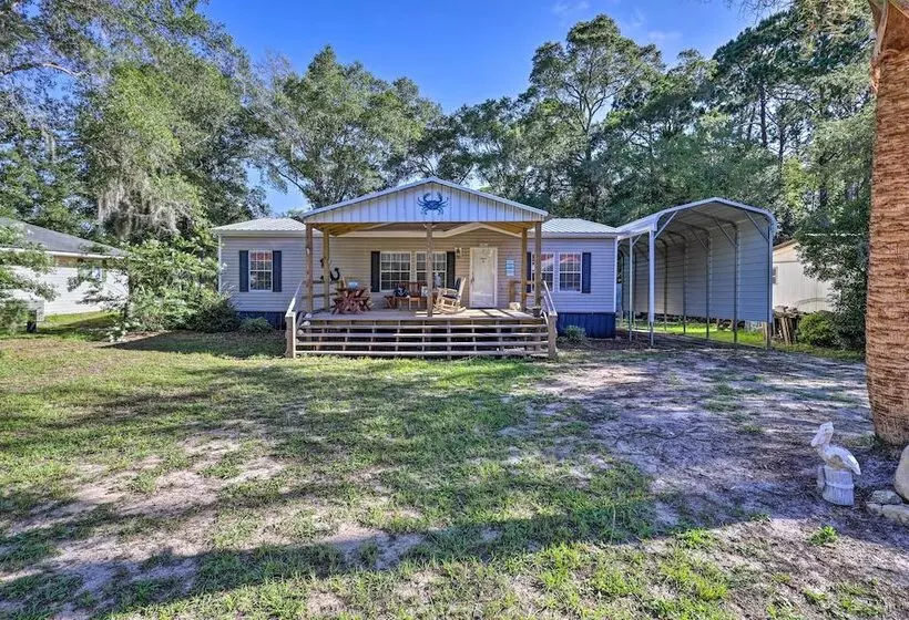 Cozy Steinhatchee House W/ Fire Pit & Grill!