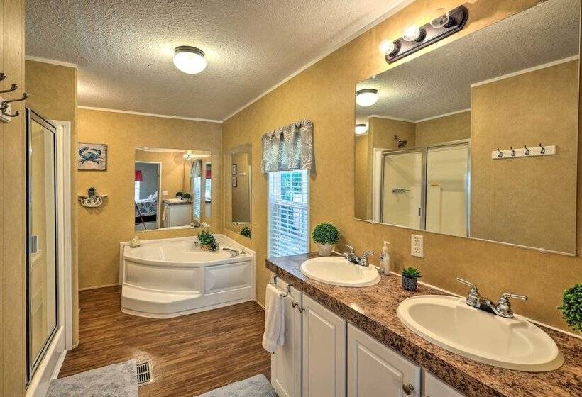 Cozy Steinhatchee House W/ Fire Pit & Grill!