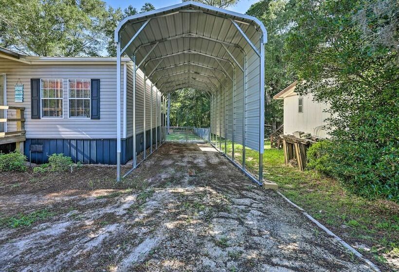 Cozy Steinhatchee House W/ Fire Pit & Grill!