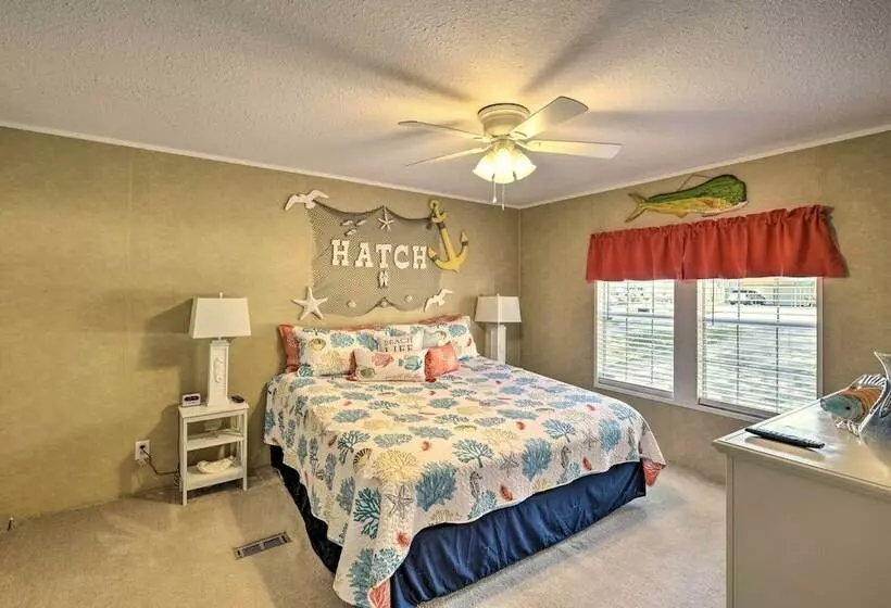 Cozy Steinhatchee House W/ Fire Pit & Grill!