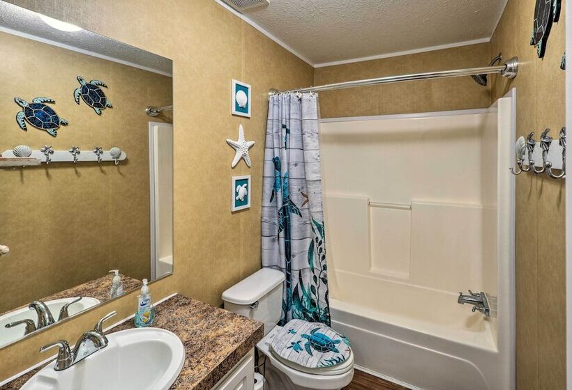 Cozy Steinhatchee House W/ Fire Pit & Grill!