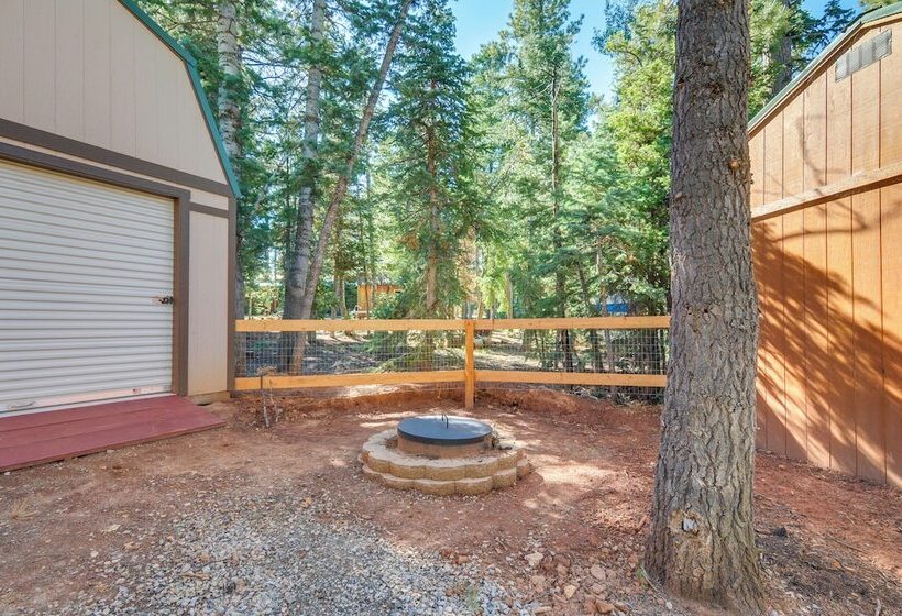 Duck Creek Village Cabin W/ Fire Pit & Grill!