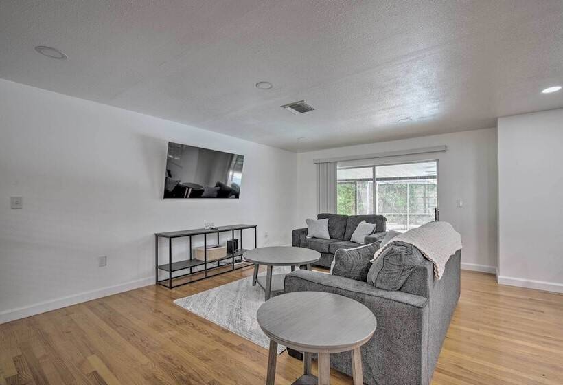 Family Friendly Ocala Retreat: 18 Mi To Dtwn!