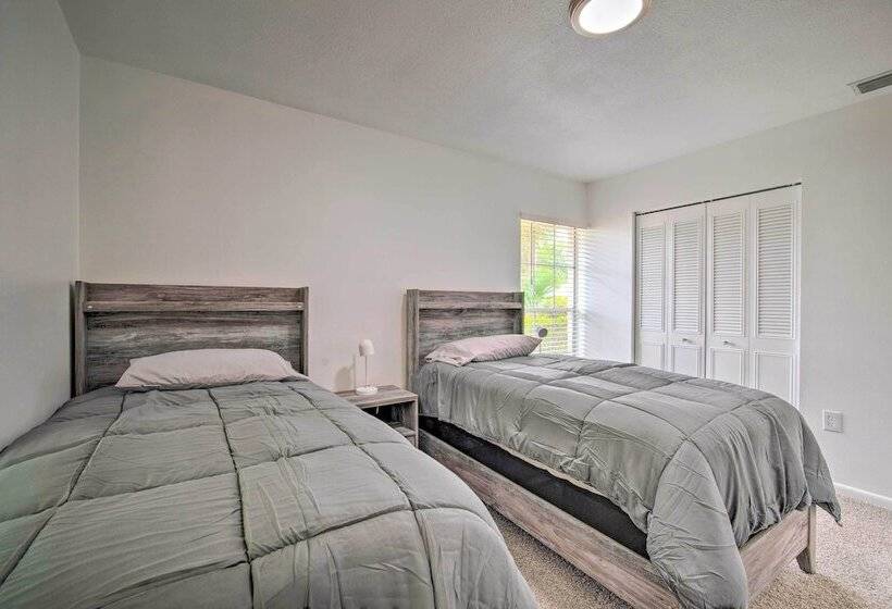 Family Friendly Ocala Retreat: 18 Mi To Dtwn!