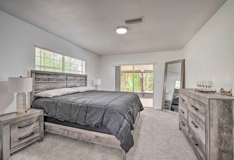 Family Friendly Ocala Retreat: 18 Mi To Dtwn!