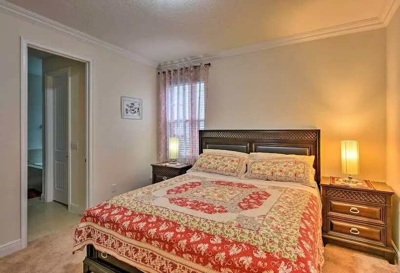 5 Mi To Disney: Oasis W/ Pool & Patio