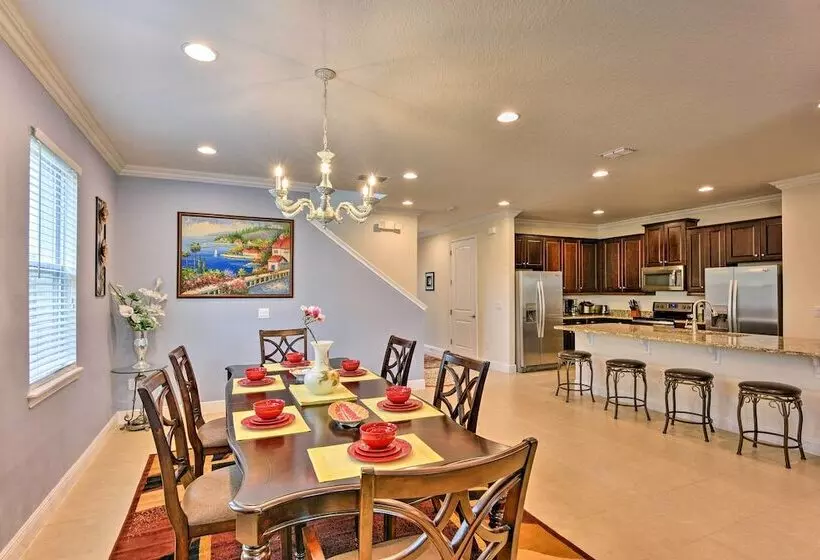 5 Mi To Disney: Oasis W/ Pool & Patio