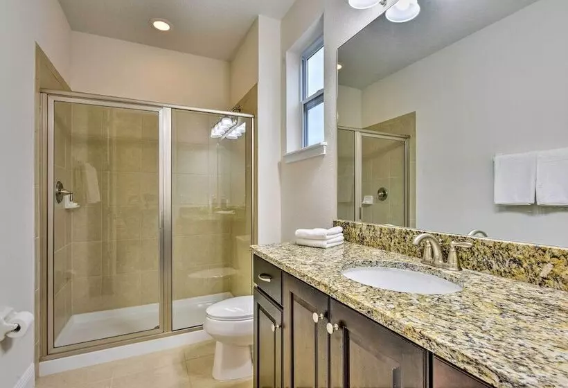 5 Mi To Disney: Oasis W/ Pool & Patio