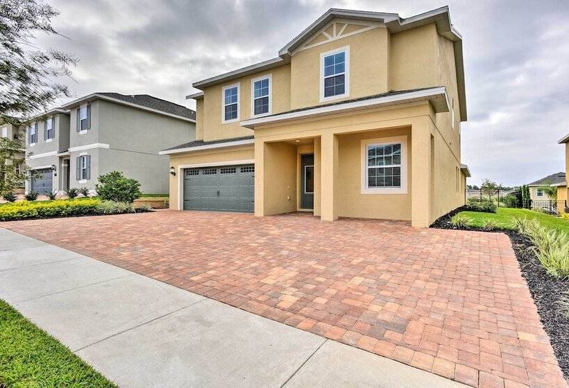 5 Mi To Disney: Oasis W/ Pool & Patio