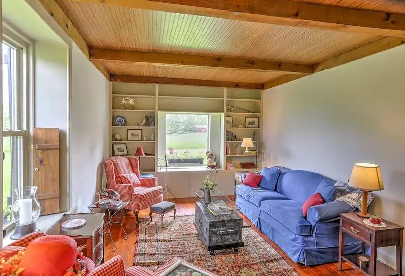 Historic Ottawa Lake House: Deck, Barn + 96 Acres!