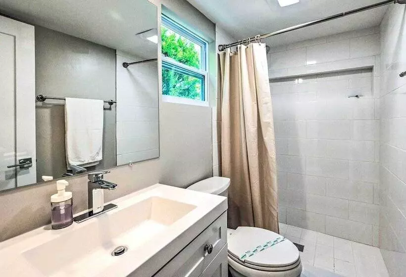 Home Close To Naples Beach   Pets Welcome!