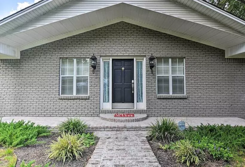 Lakefront Home W/ Private Dock In Hot Springs!