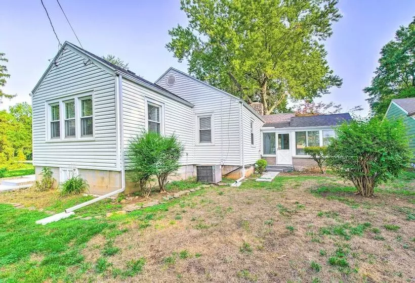 Idyllic Springfield Haven W/ Screened Porch!