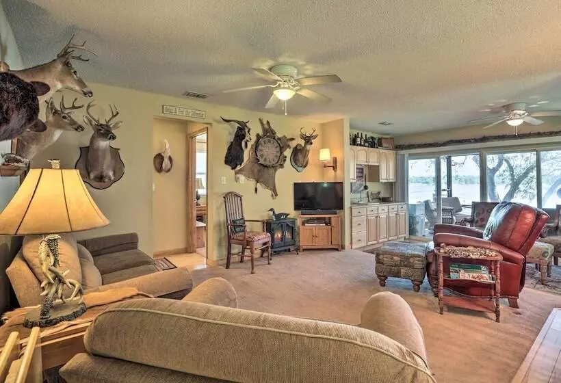 Keystone Heights Lakefront Cabin   Fire Pit, Grill