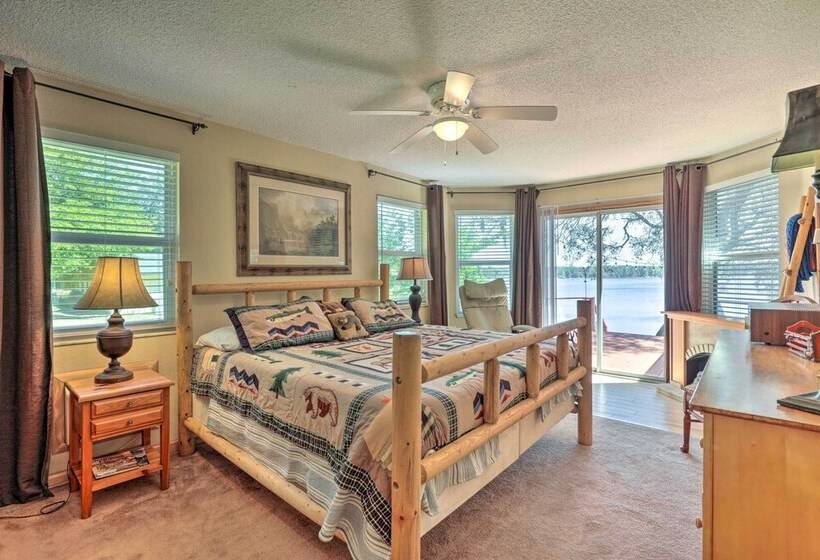 Keystone Heights Lakefront Cabin Fire Pit, Grill