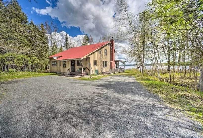 Waterfront Lake Pleasant Getaway W/ Kayaks, Grill!