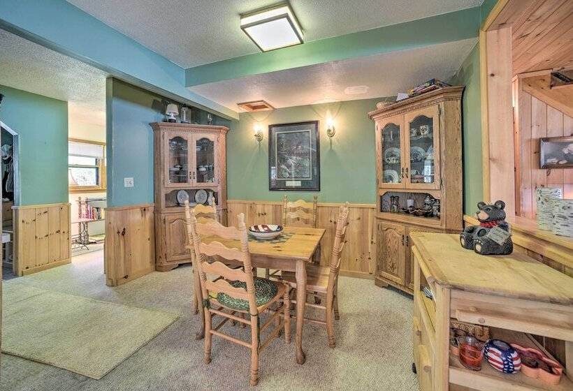 Waterfront Lake Pleasant Getaway W/ Kayaks, Grill!