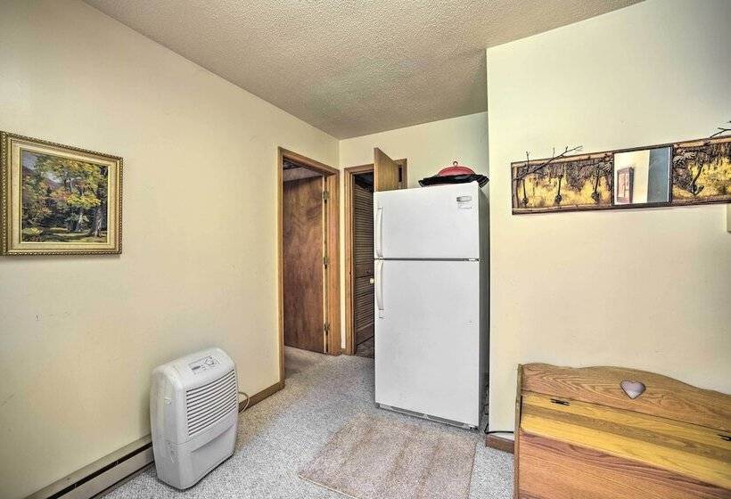 Waterfront Lake Pleasant Getaway W/ Kayaks, Grill!