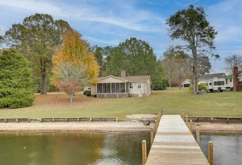 Lakefront House W/ Boat Ramp, Dock & Sunset Views!