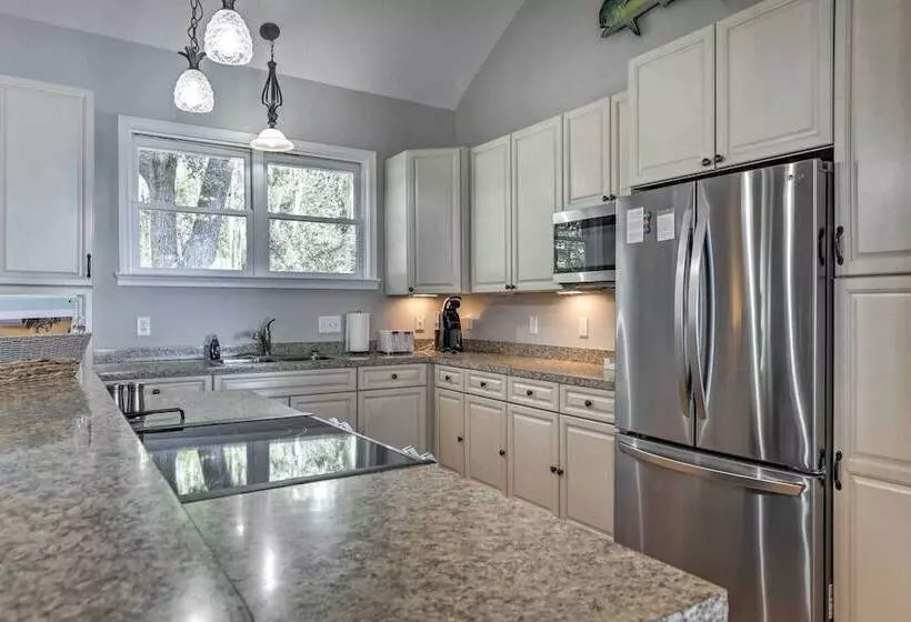 Lakefront Retreat W/ Game Room & Private Dock!