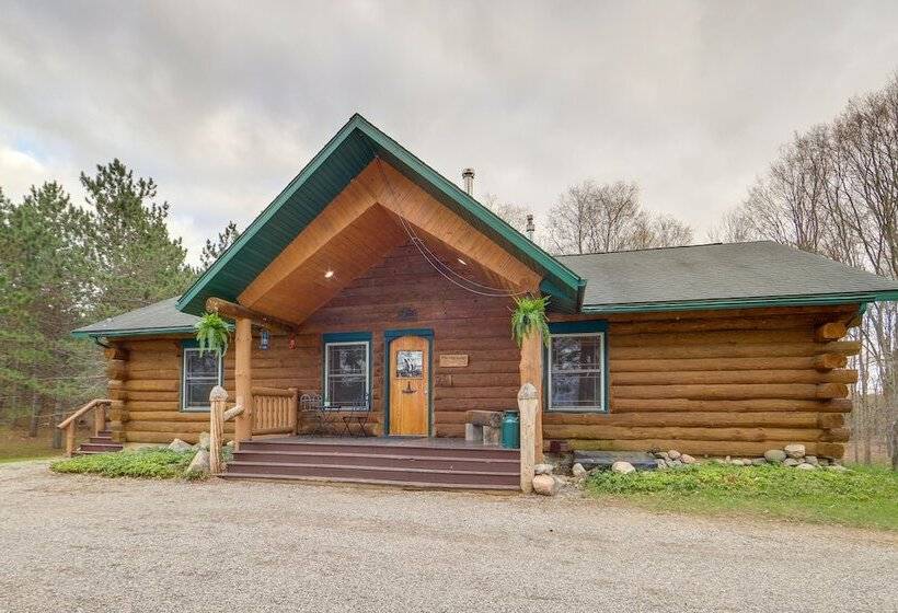 Rustic Tustin Cabin On 7 Acres W/ Fire Pit & Porch