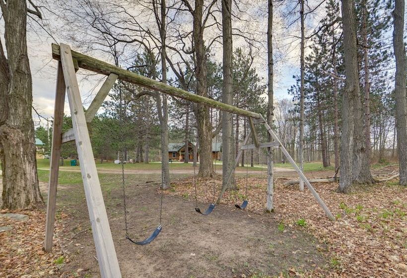 Rustic Tustin Cabin On 7 Acres W/ Fire Pit & Porch