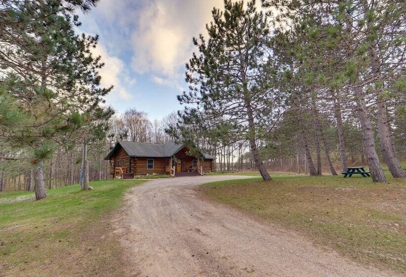 Rustic Tustin Cabin On 7 Acres W/ Fire Pit & Porch