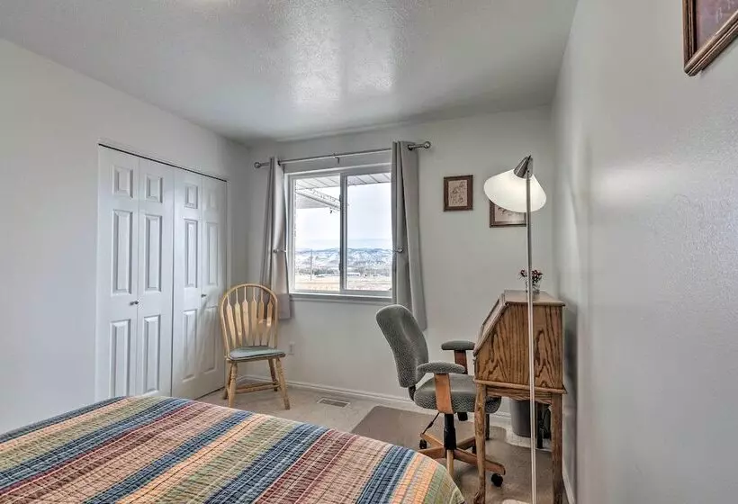 Outdoorsy Utah Paradise W/ Mountain Views!