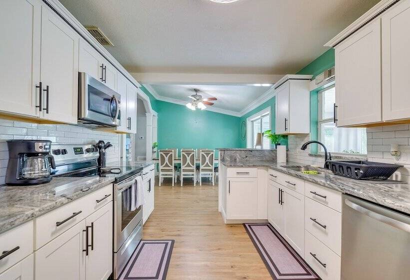 Pet Friendly Ocala Escape W/ Private Pool & Yard!