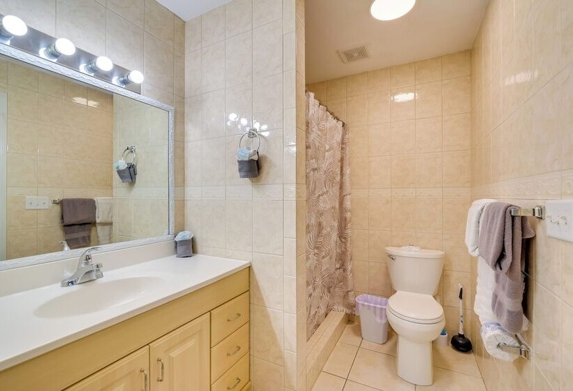 Pet Friendly Ocala Escape W/ Private Pool & Yard!