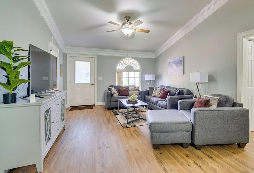 Pet Friendly Ocala Escape W/ Private Pool & Yard!