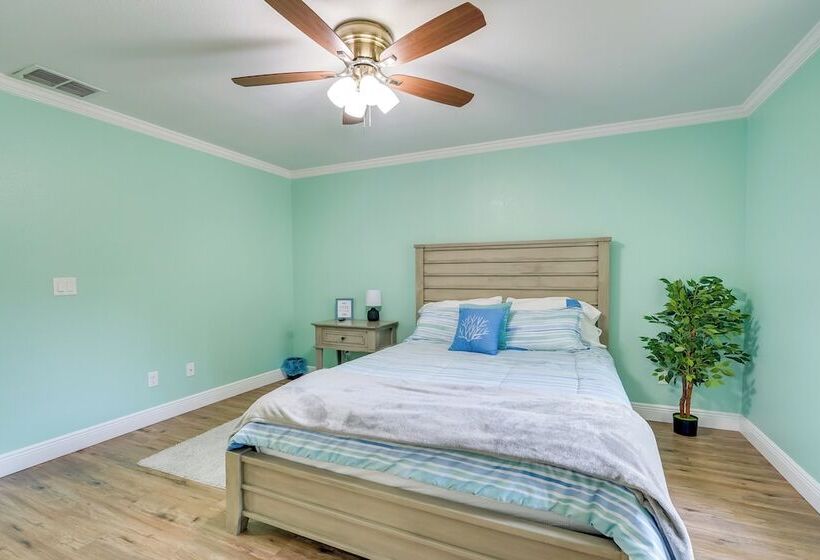 Pet Friendly Ocala Escape W/ Private Pool & Yard!